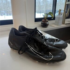 Nike Vapor Black Athletic Cleats